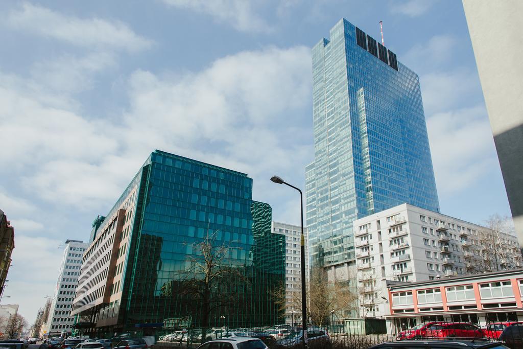 Shortstaypoland Sienna Warschau Buitenkant foto
