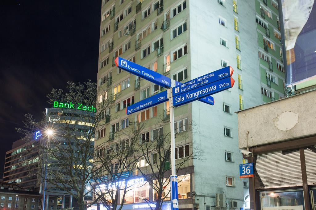 Shortstaypoland Sienna Warschau Buitenkant foto