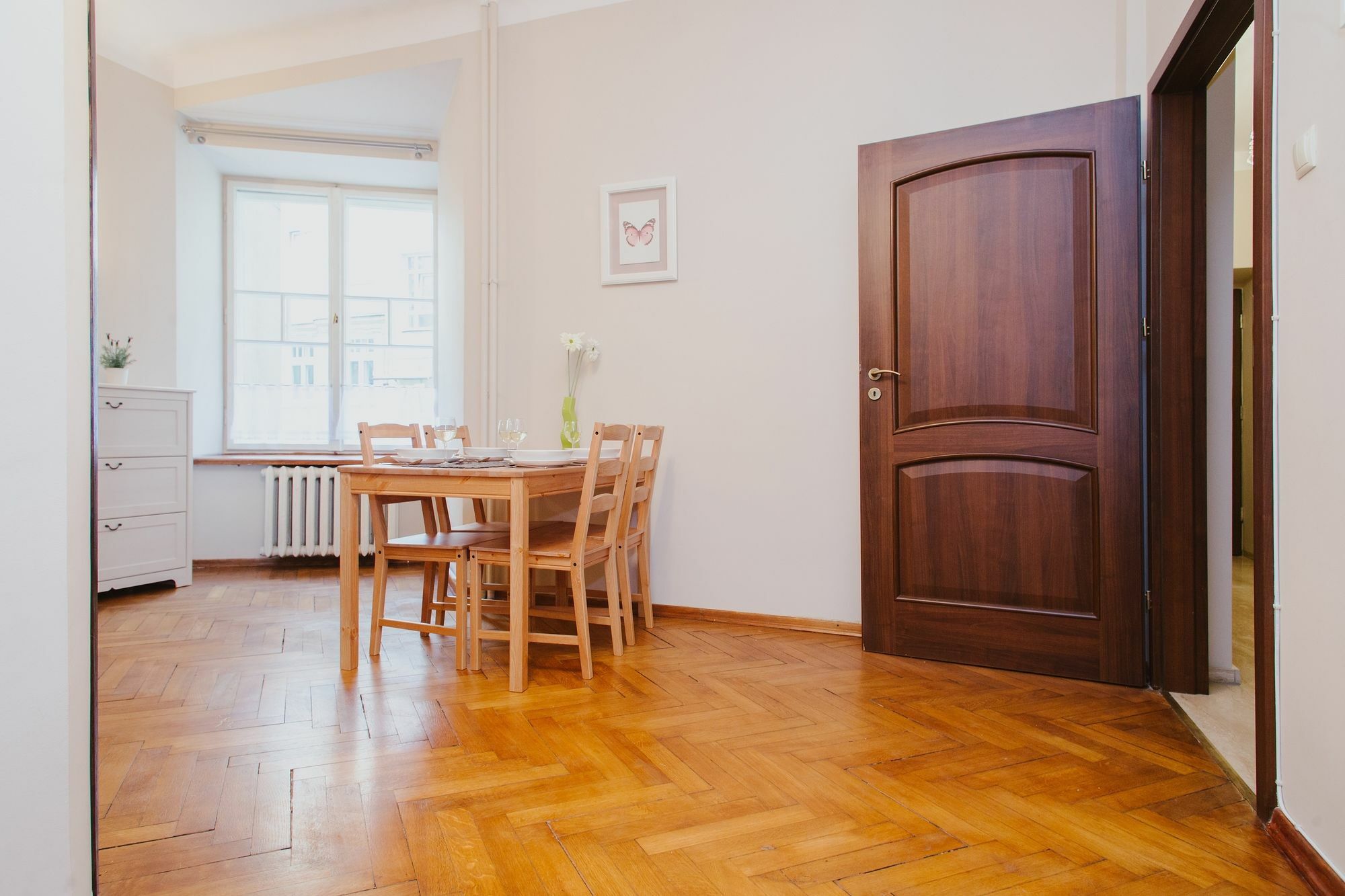 Shortstaypoland Sienna Warschau Buitenkant foto